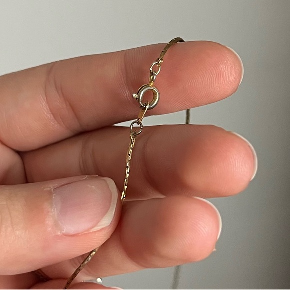 Dainty Gold Chain Necklace - Picture 3 of 15